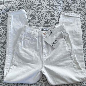 Zara White Jeans 👖🤍